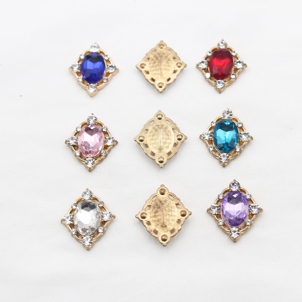 Embellish Craft - 10 componenti da cucire in cristallo