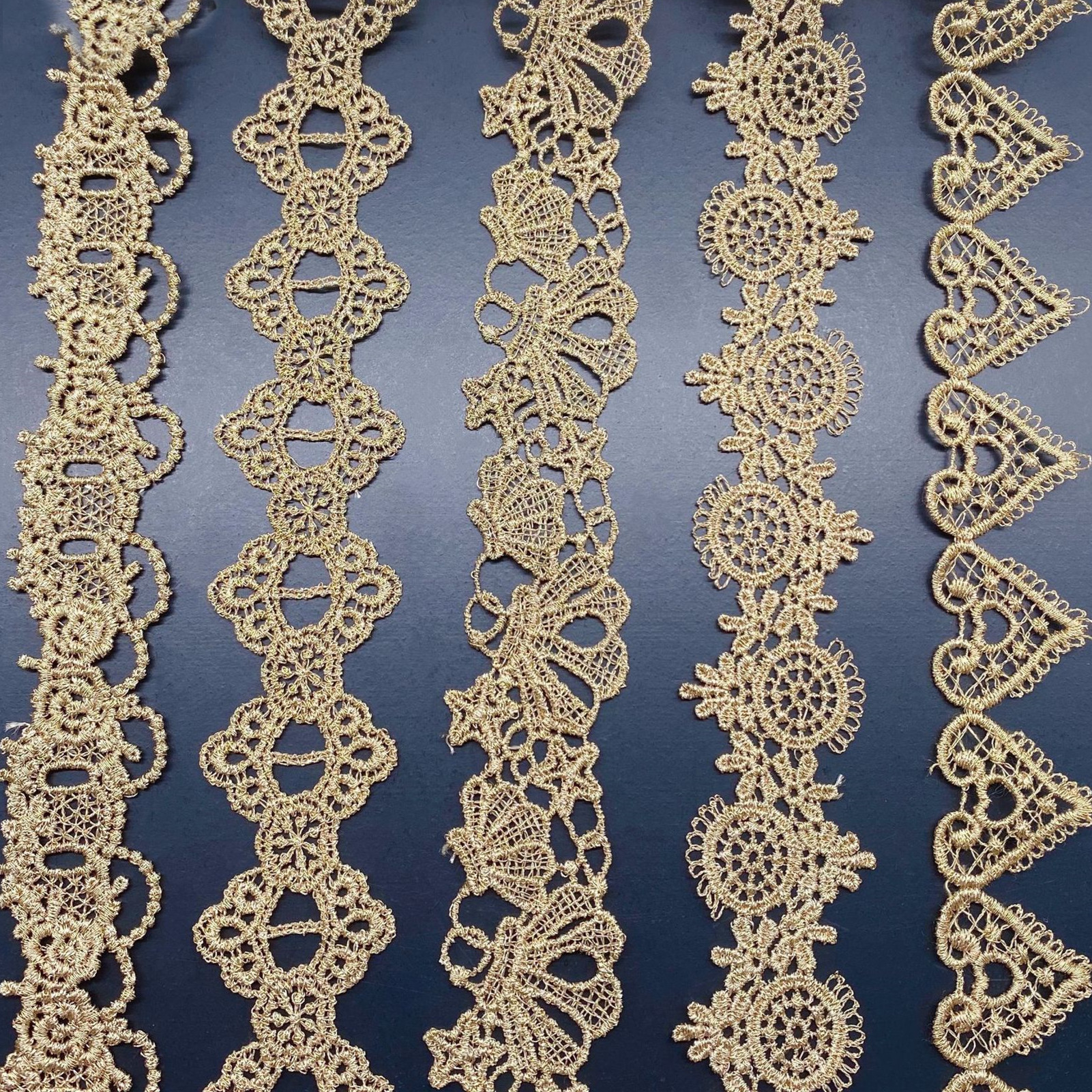 Lace Ribbon Trim - 2yards Golden ricamato Love Shell Lace