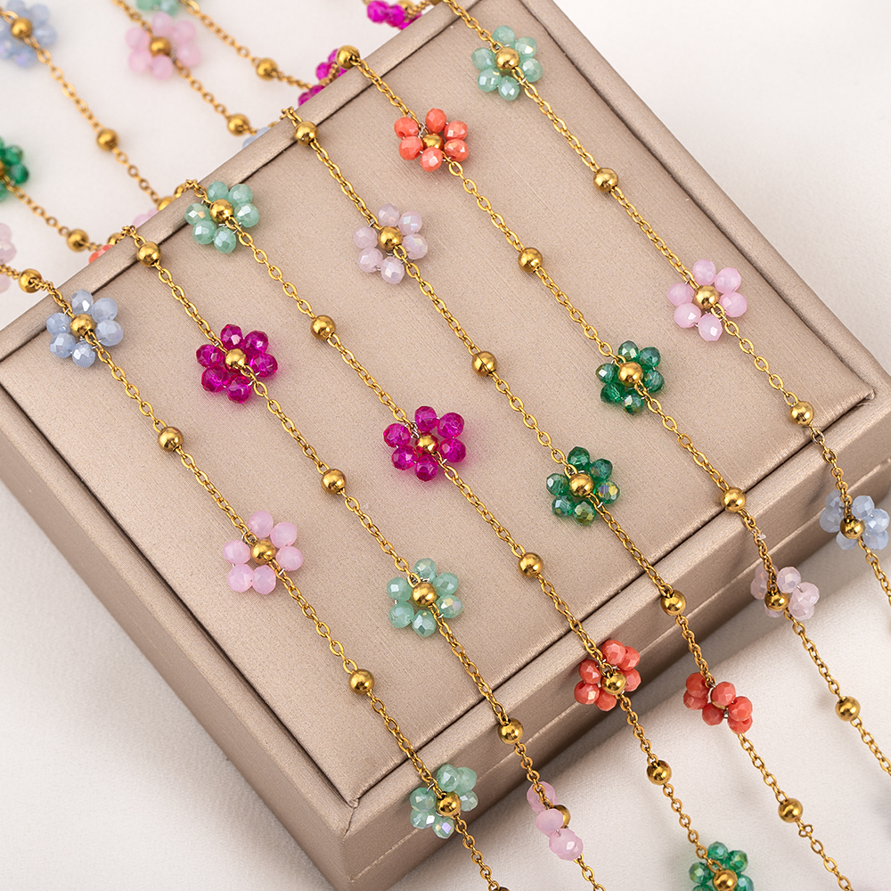 Catena con perline a forma di  - Pearl Trim Chain recensione e prezzo