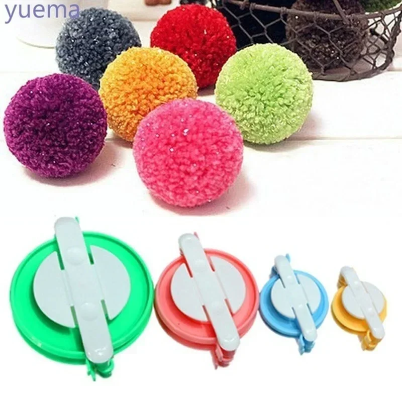 8PCS 4 dimensioni Fluff Ball W - Pom Pom Maker Tool recensione e prezzo