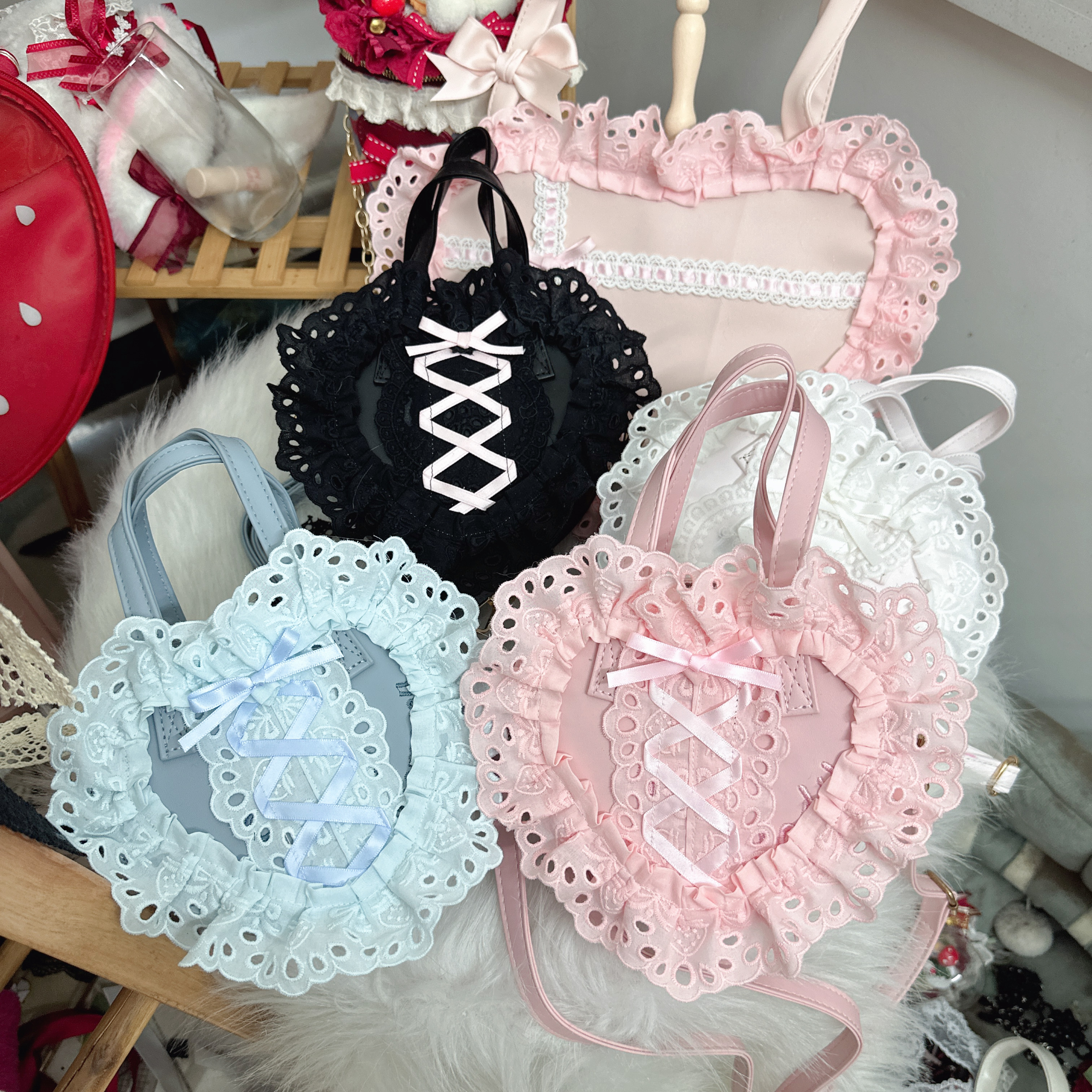 Borsa da donna a forma di cuor - Lace Ribbon Trim recensione e prezzo