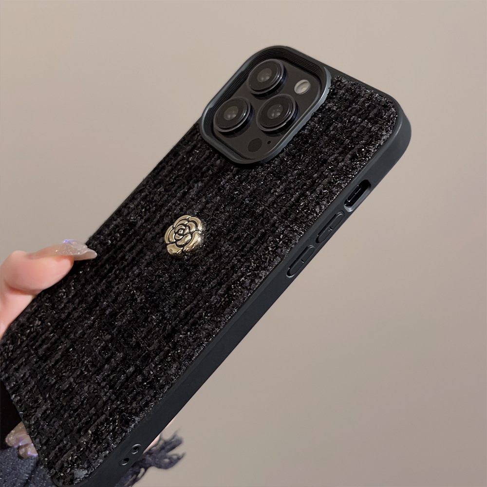 Custodia per telefono di lusso - Embroidery Embellishments recensione e prezzo