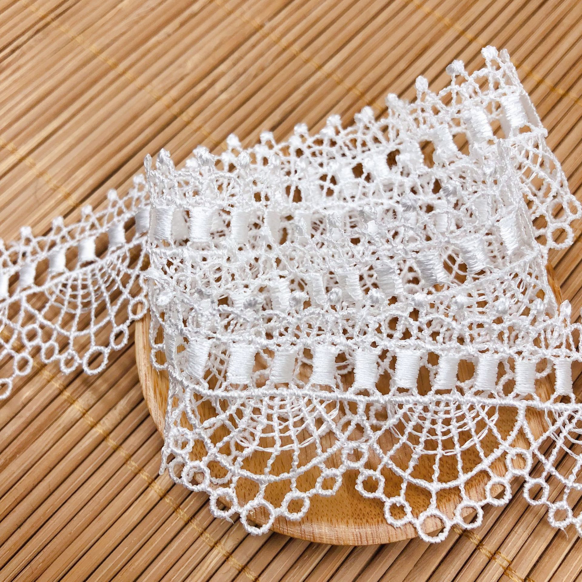 Pigiama a catena clavicola con - Lace Ribbon Trim recensione e prezzo