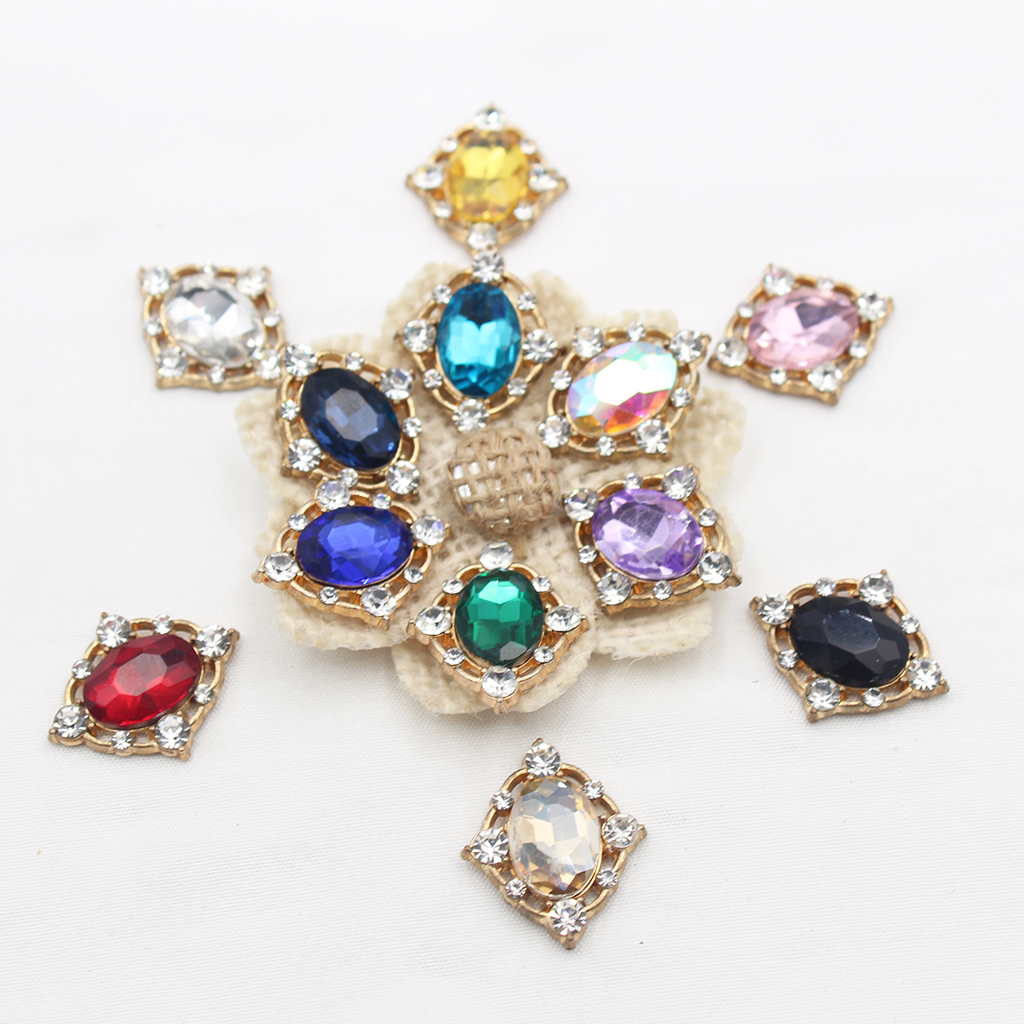 10 componenti da cucire in cri - Embellish Craft recensione e prezzo