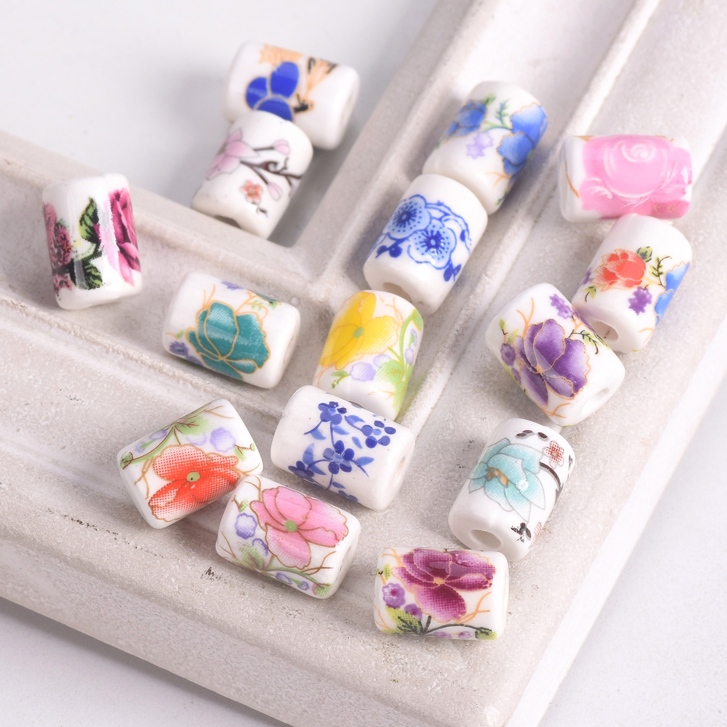 10 pezzi di perline in ceramic - Embellishment Crafts recensione e prezzo