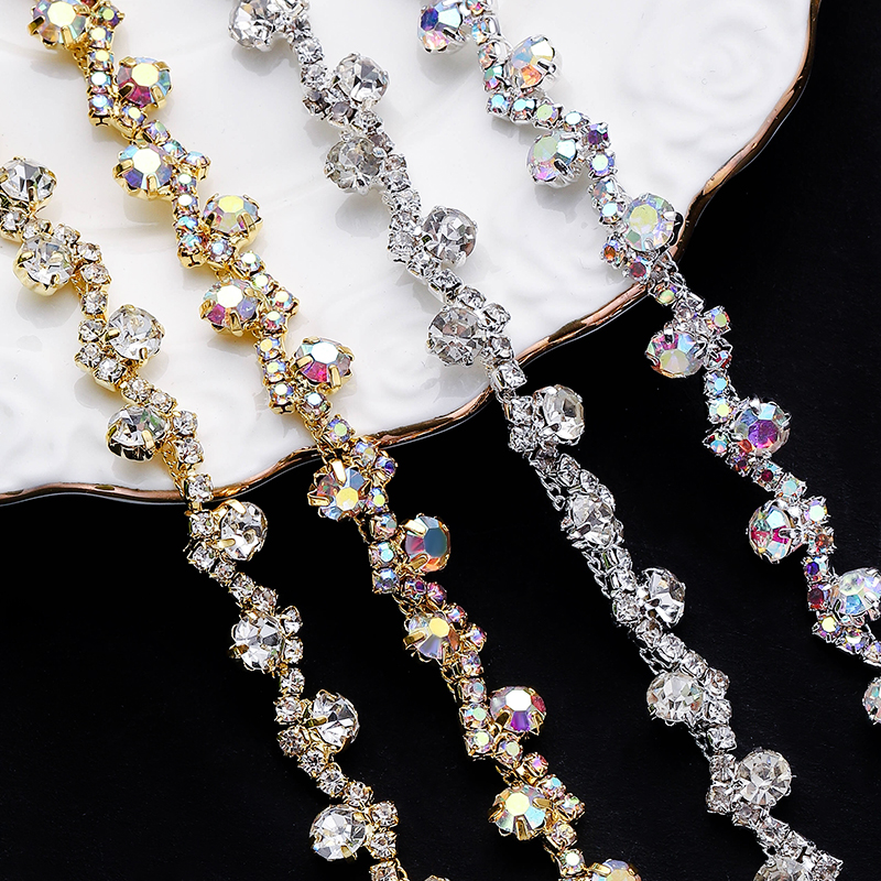 Catena di strass in cristallo  - Embellishment Glue Craft recensione e prezzo